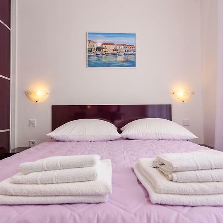 Apartments Mijo Трогир Экстерьер фото