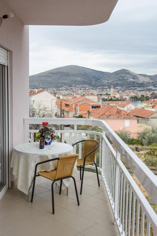 Apartments Mijo Трогир Номер фото